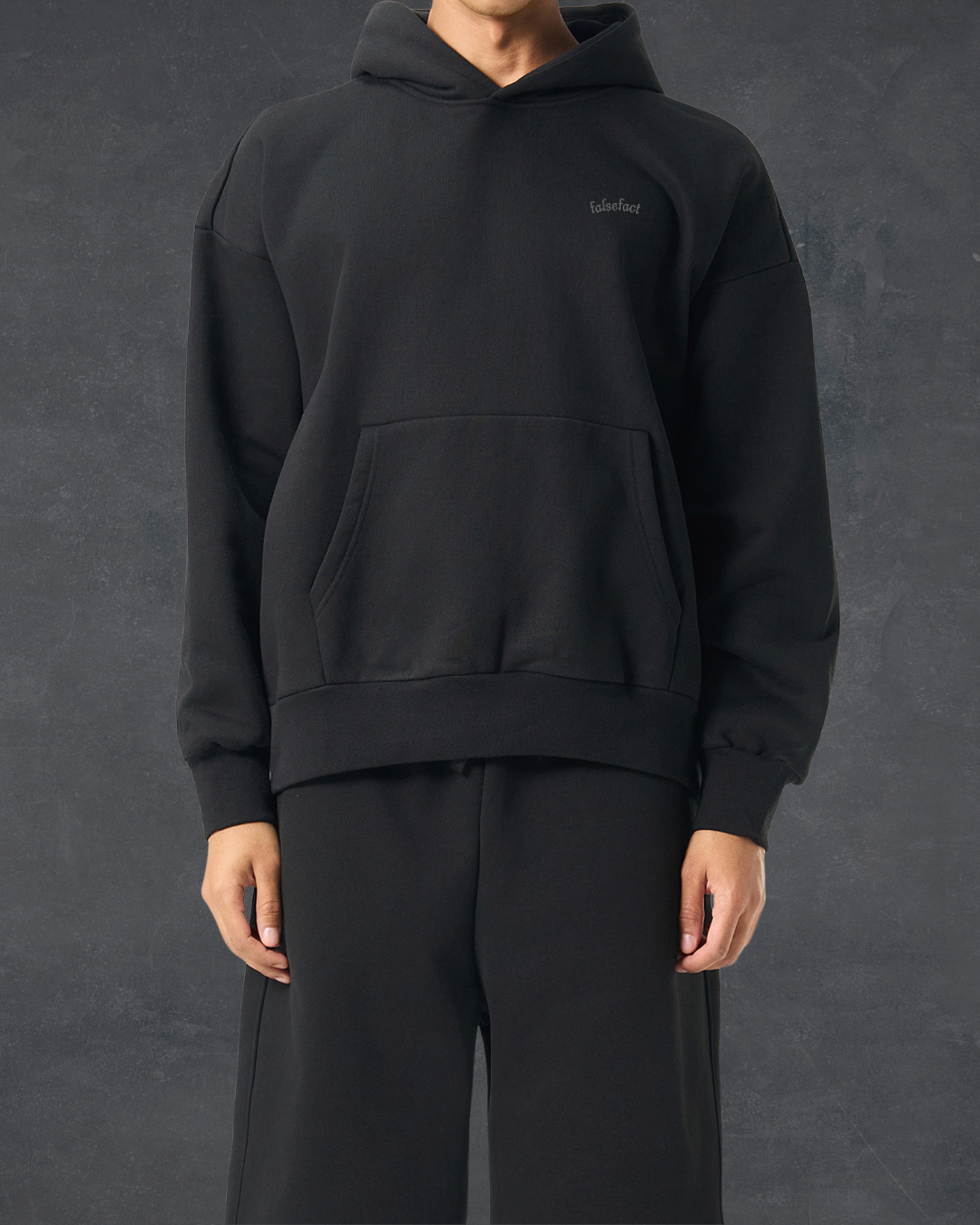 Essential Heavyweight Hoodie - Obsidian